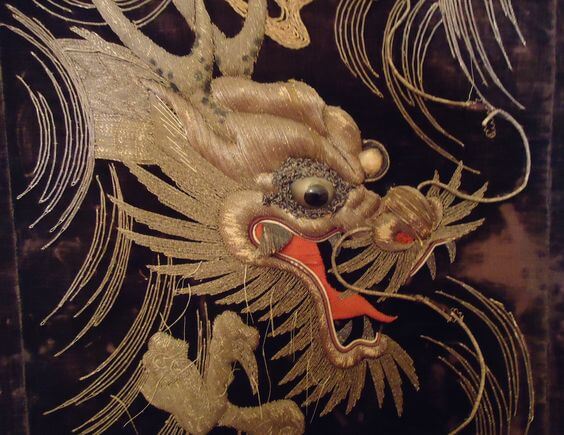 дракон китайская вышивка