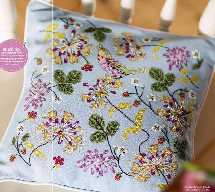 Схема для вышивки цветов на подушке